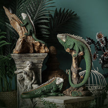 Load image into Gallery viewer, American Style Iguana Sculpture | Resin Decorative Statue Home Decor
